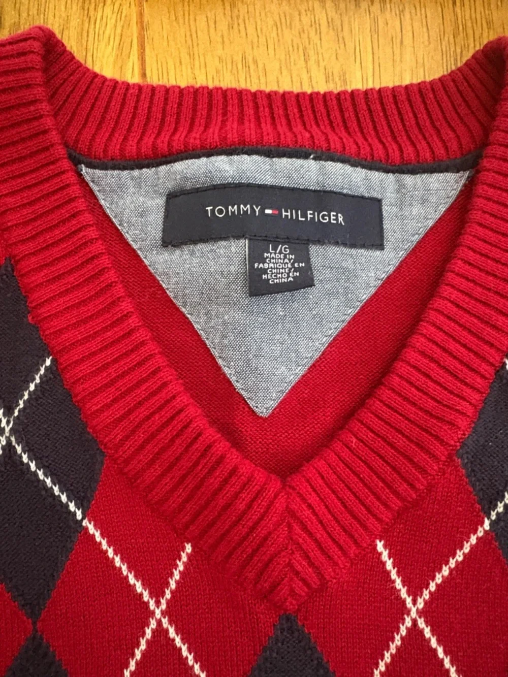 Tommy Hilfiger Red Argyle Sweater Vest Men’s / Women’s Preppy Y2K Oversized 🔥